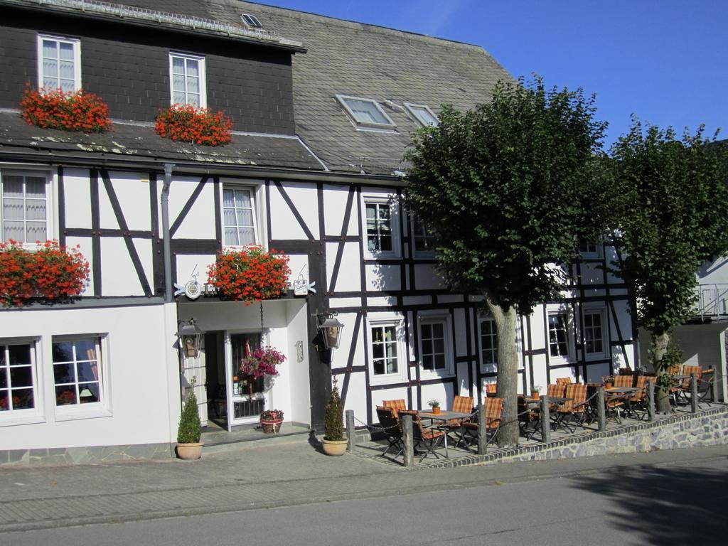 Hotel Lindenhof Мешеде Екстериор снимка
