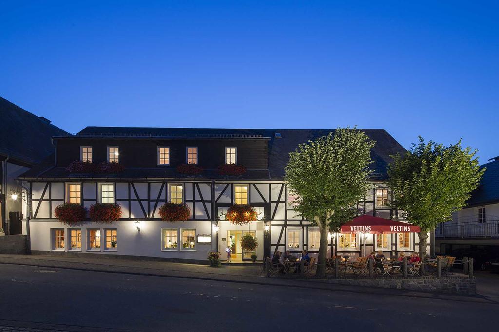 Hotel Lindenhof Мешеде Екстериор снимка